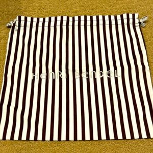 Henri Bendel dust bag